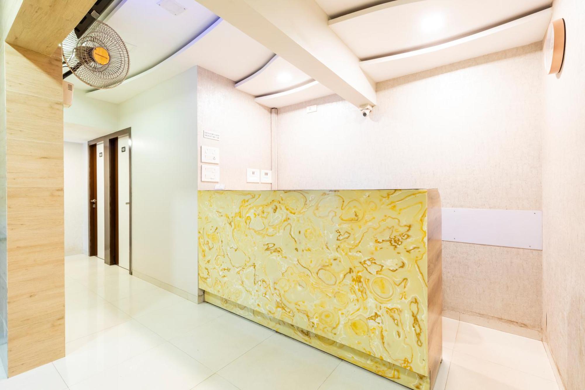 Hotel Embassy Park - Bkc Bombaim Exterior foto